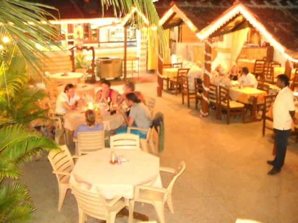 Bribon Guest House กาลังกูติ ภายนอก รูปภาพ