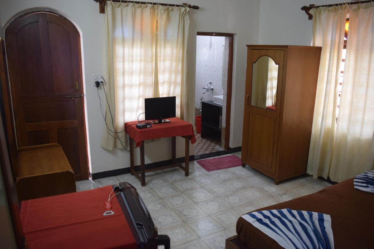 Bribon Guest House กาลังกูติ ภายนอก รูปภาพ